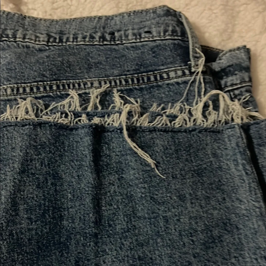 GAP Blue Versatile Denim‎ Cut-Off Jorts - Image 13