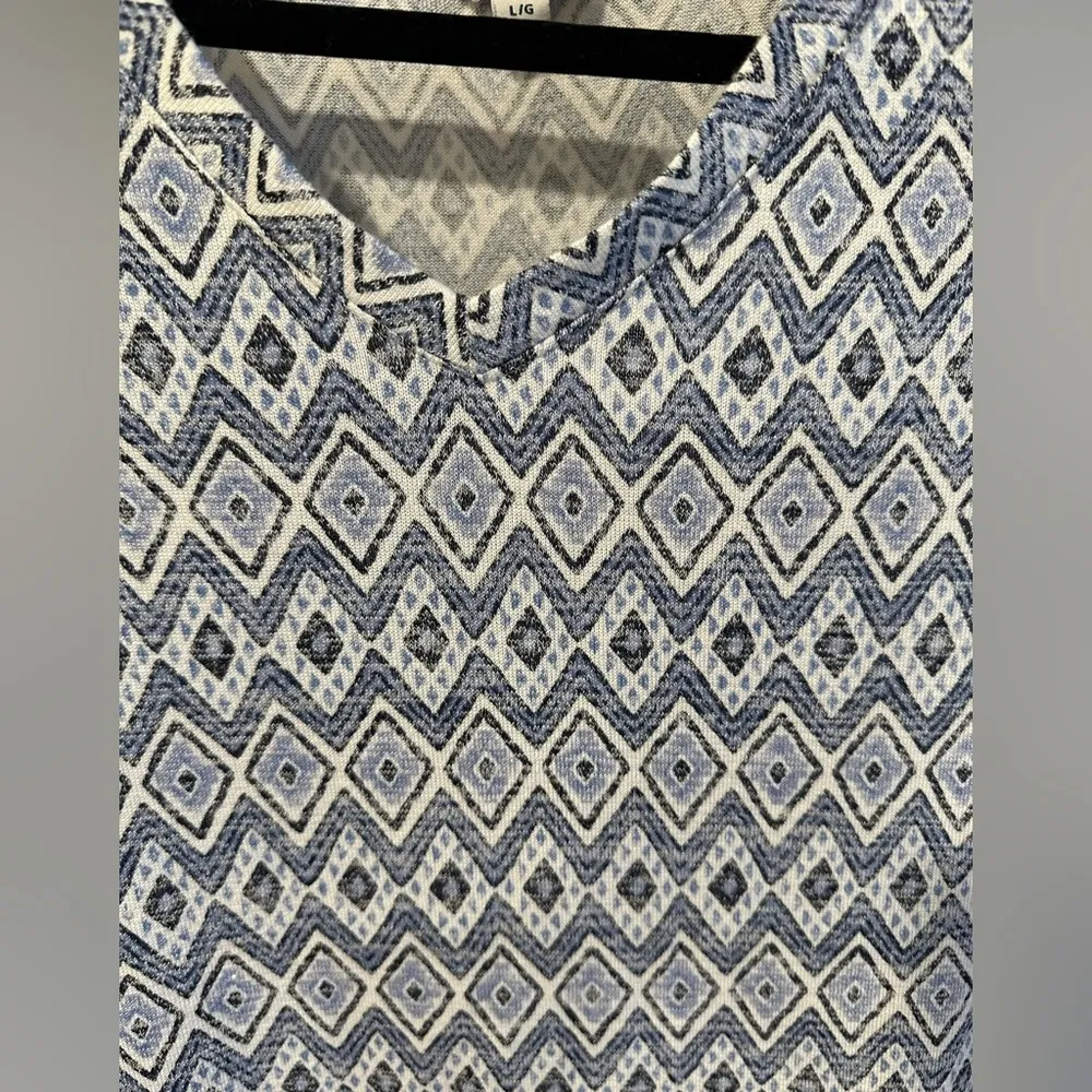 Orvis Womens Short Knit Top Sz Large Blue V-Neck High Low Hem - Image 7