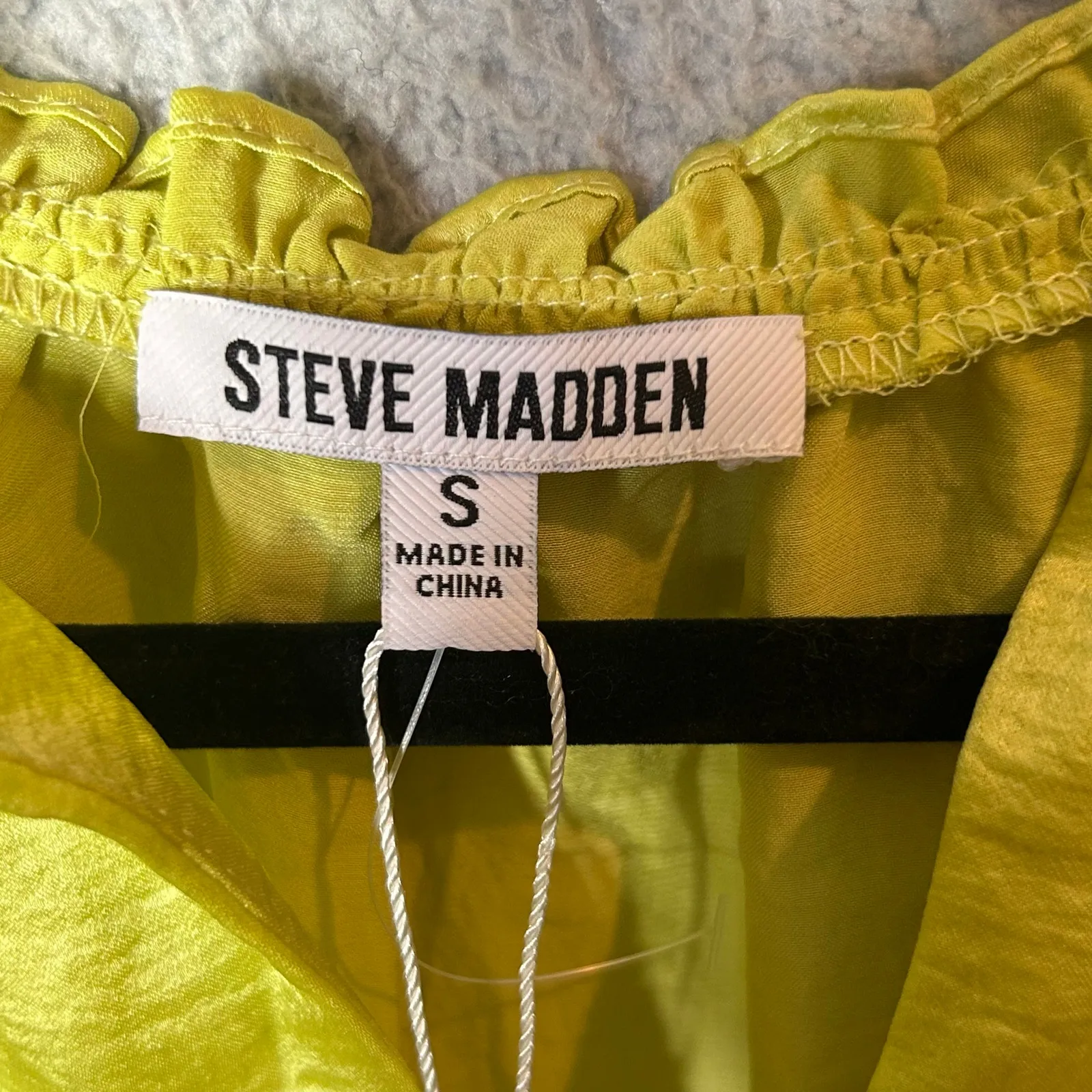 Steve Madden Dress Womens S‎ Golden Lime Prairie Dreams V Neck Mini Dress NEW - Image 4