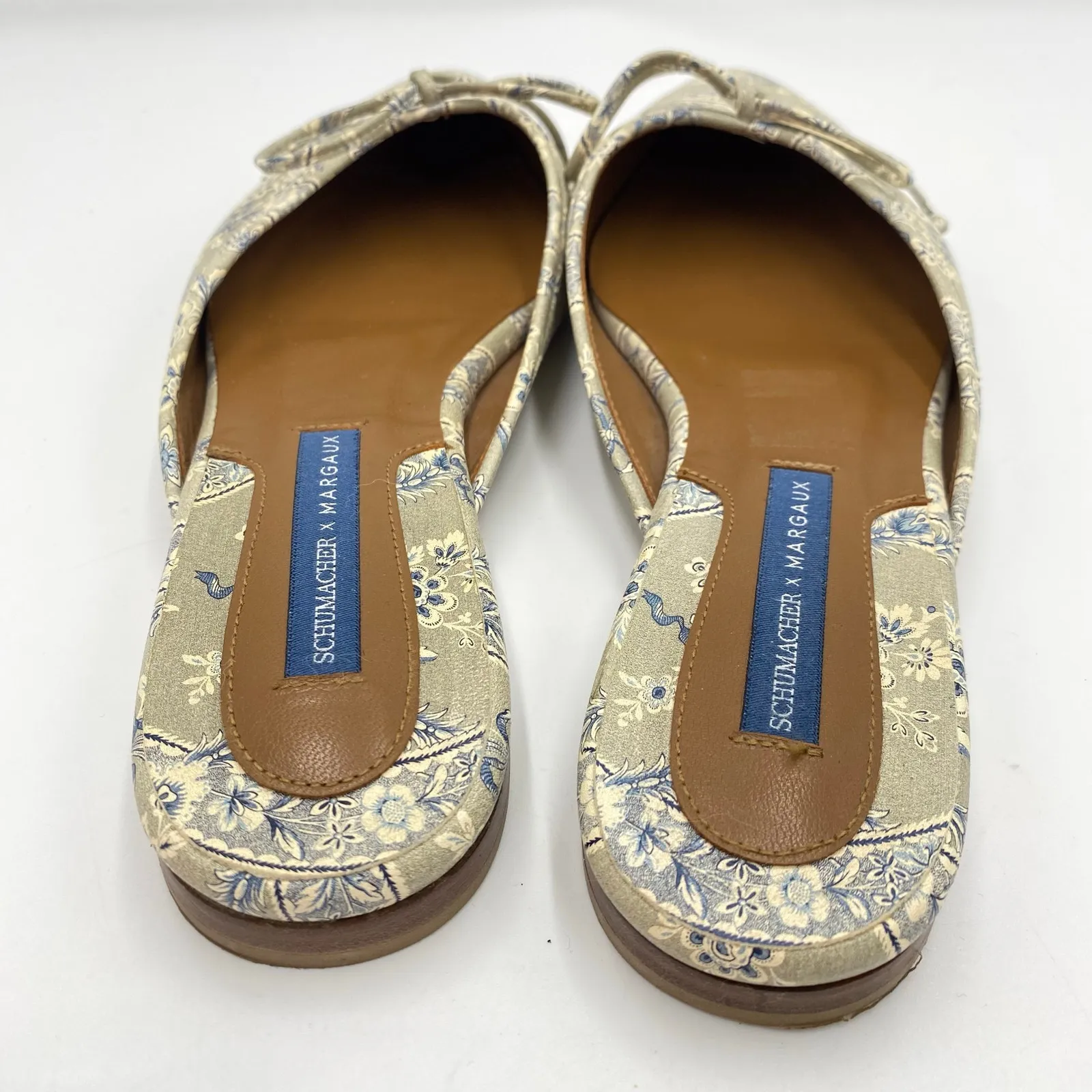 Margaux x Schumacher Grey Floral Prints Pointy Toe Leather Ballet Mule Size 37 - Image 7