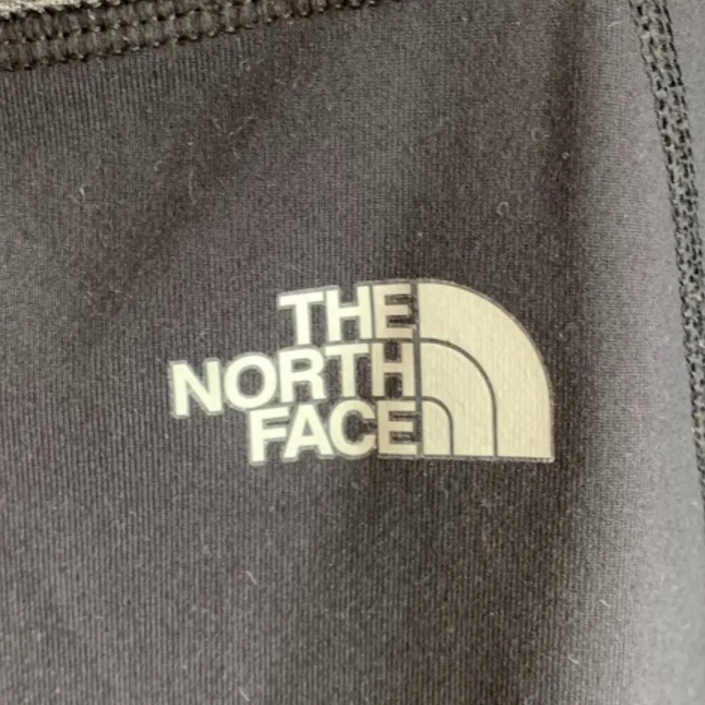 The North Face Black & Gray Motivation Colorblock Capris - Image 4
