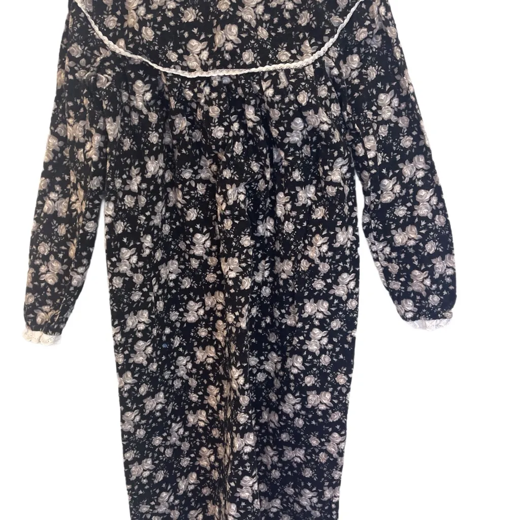 Vintage La de poupée Floral Lace - Image 2