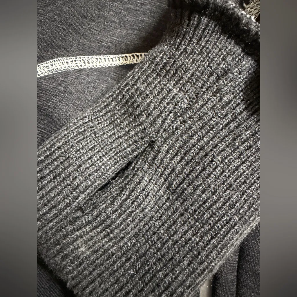 Free People REVERSIBLE Mountain Dreamin’ Fleece size Medium Large - Image 12