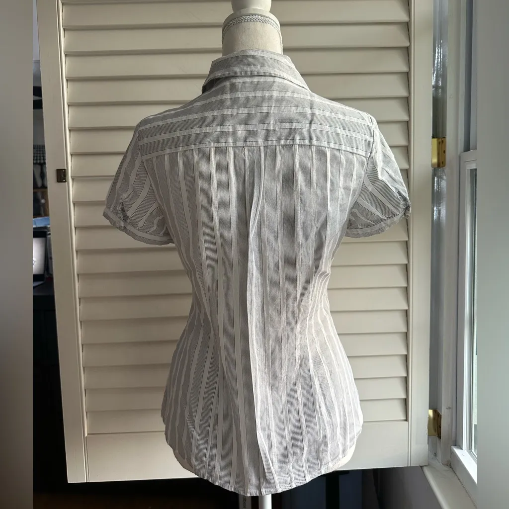 Striped Short Sleeve Button-Up Shirt - Image 3