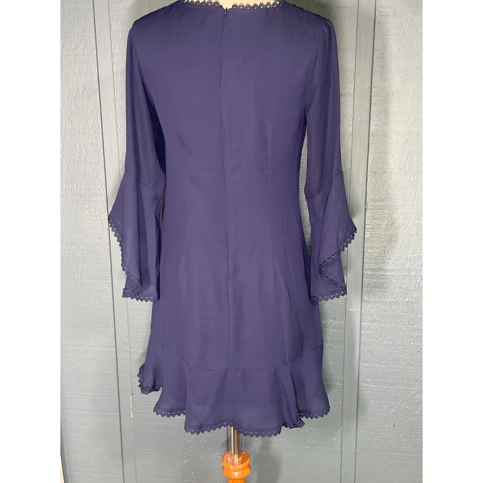 BB Dakota Navy Blue Bell Sleeve Lace Trim Dress Size 4 - Image 2