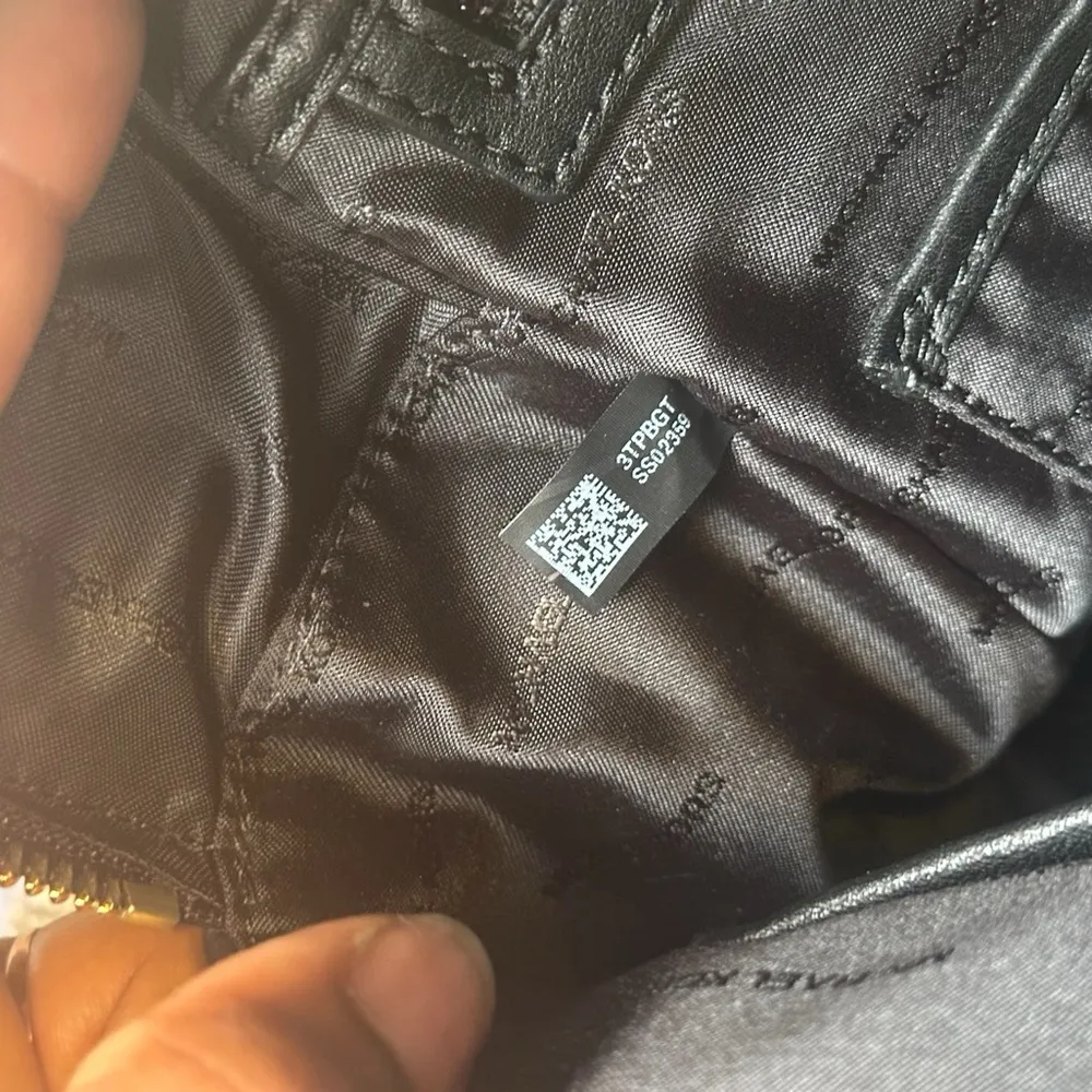 Michael Kors Small Black Leather Jessa Convertible Backpack/Crossbody - Image 13