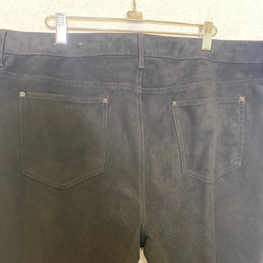 Chico’s Black Sueded Straight Leg Pants Pull On w/ Button EUC Sz 16 Polyester - Image 6