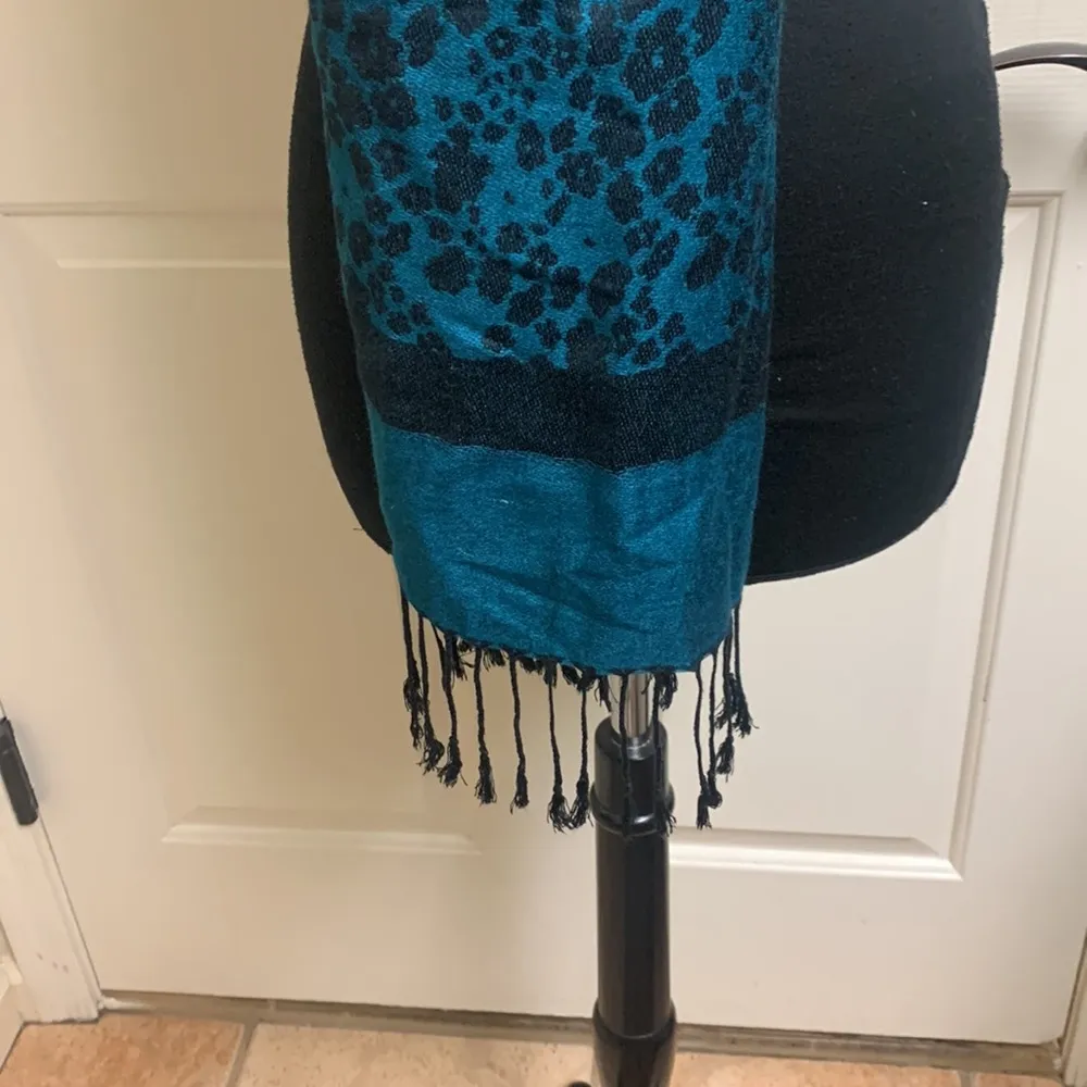 Scarf, Deep Sea Green and Black, Length 73”, Across 26”, Excellent Cond… - Image 12
