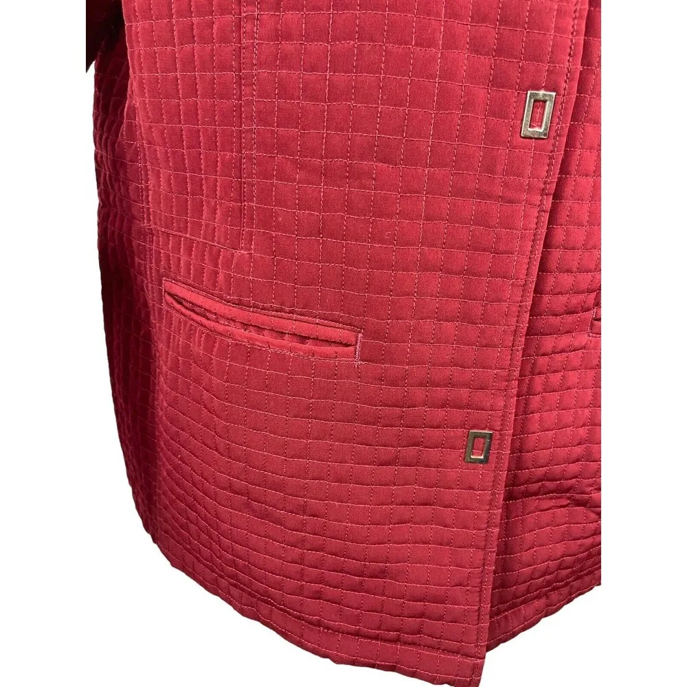 Tudor Court By Haband Lightweight Quilted Snap Button Cranberry Red L Jacket Size L - Image 4