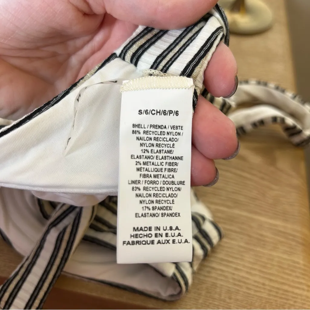 Vitamin A Demi Underwire Bikini Swim Top Striped White Black $125 NWT Size Small - Image 6