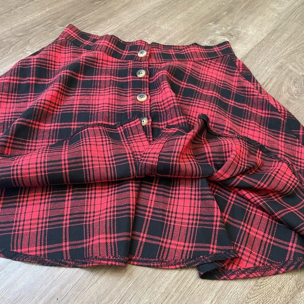 Shein Red Plaid Mini Skirt ~ Lightweight Flannel School Girl ~ Women’s Size M - Image 11