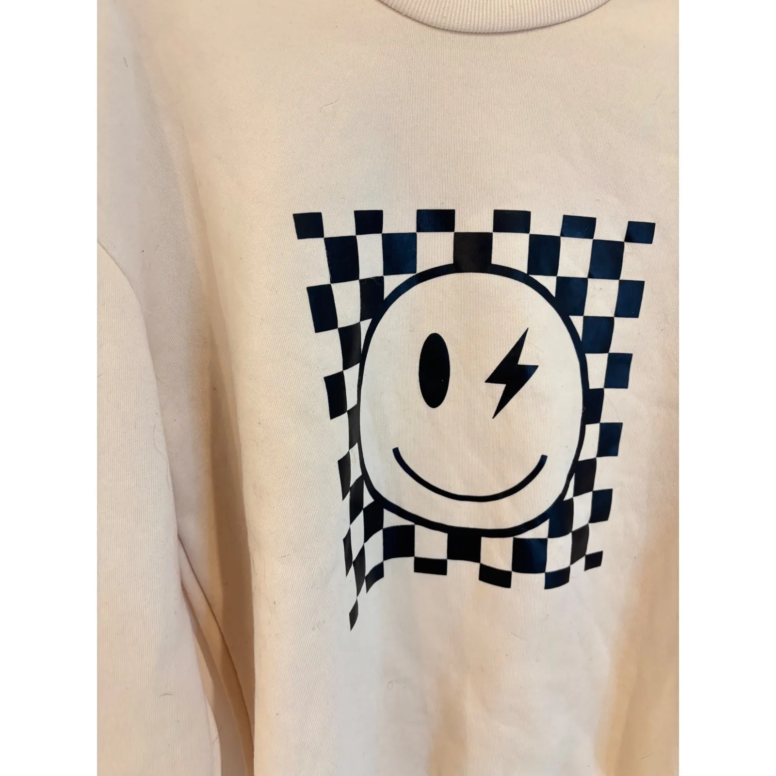Checkered Smiley Face Graphic Sweatshirt Casual Pullover‎ Trendy Top Tan Size M - Image 3