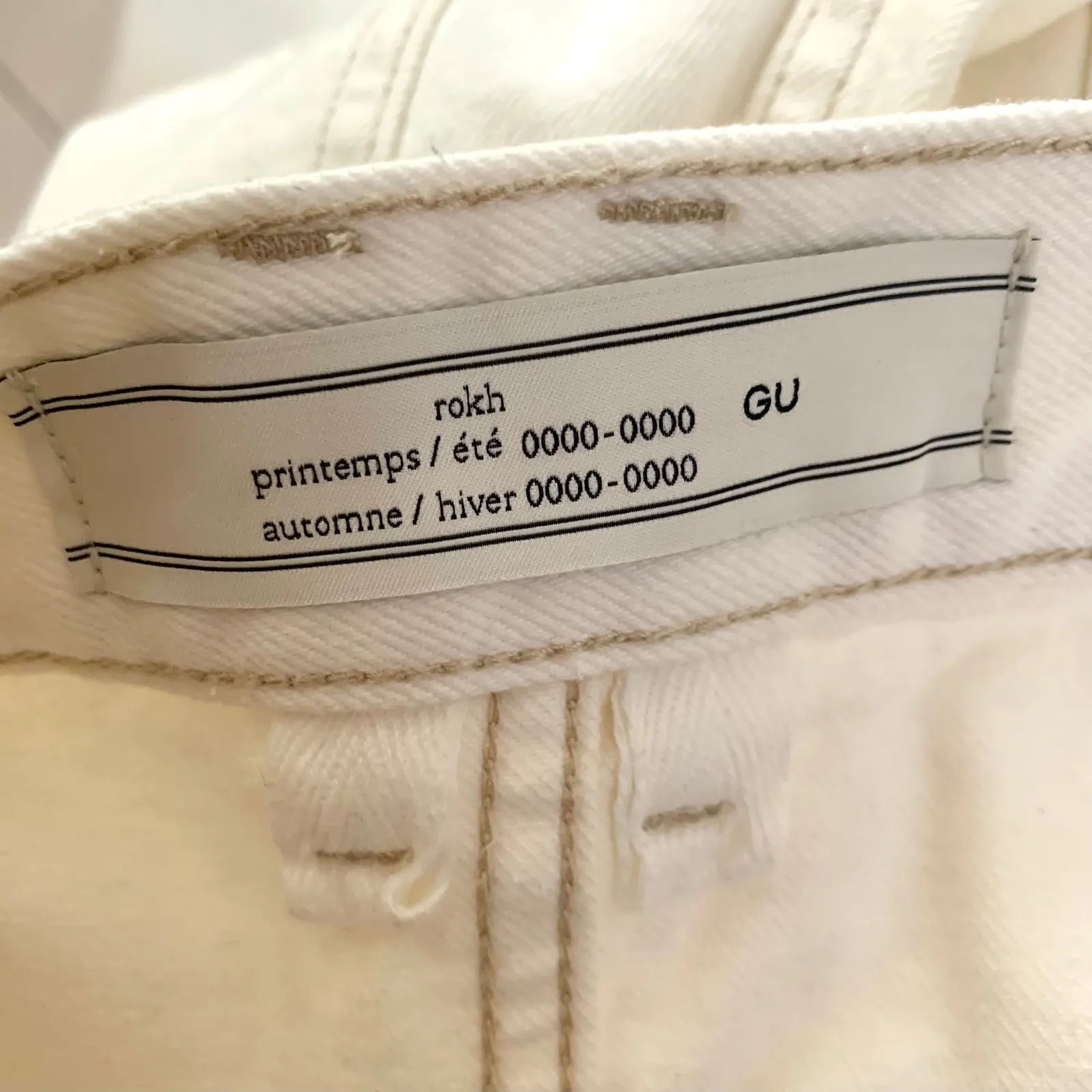 Rokh x GU (Uniqlo) Wide Button Cotton Jeans in Off White Size L - Image 9
