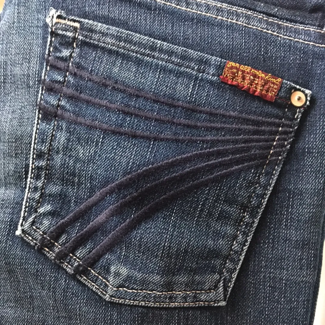 DOJO Dark Wash Capris - Image 3