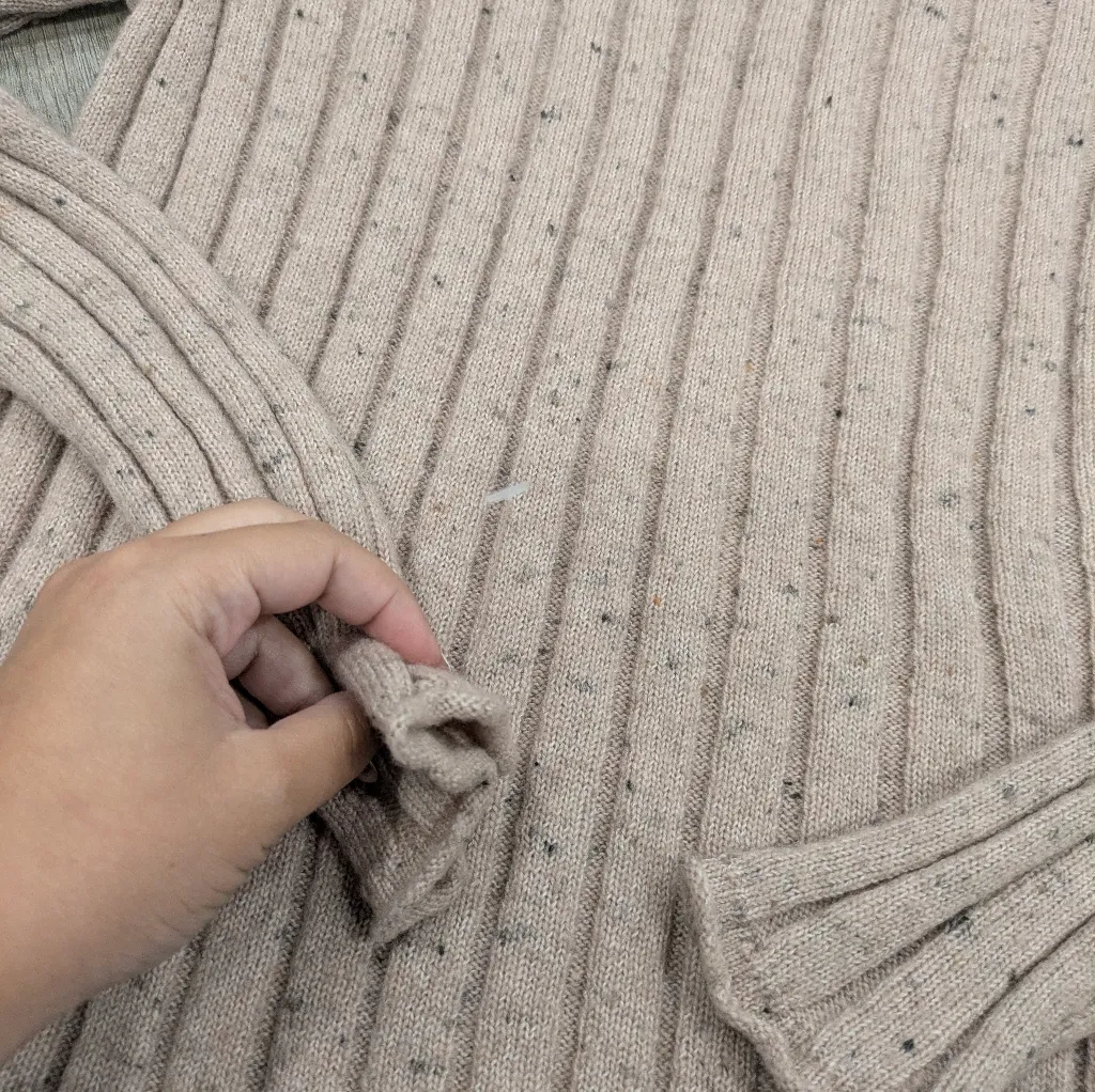 Madewell Knit Turtleneck Size Medium - Image 3