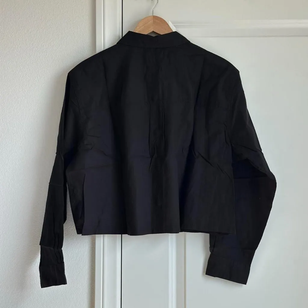 Everlane The Way-Short Shirt in Silky Cotton in Black, Size Medium - Image 10
