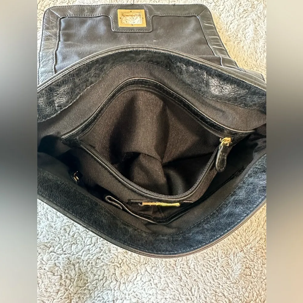 Badgley Mischka Croc Embossed Black Leather Shoulder Bag Gold Chain Link Strap - Image 8