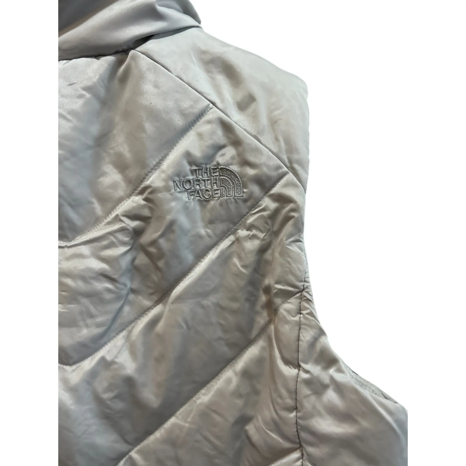 The North Face Womens Puffer Vest Silver Lightweight Full Zip Insulated Size S - Image 9