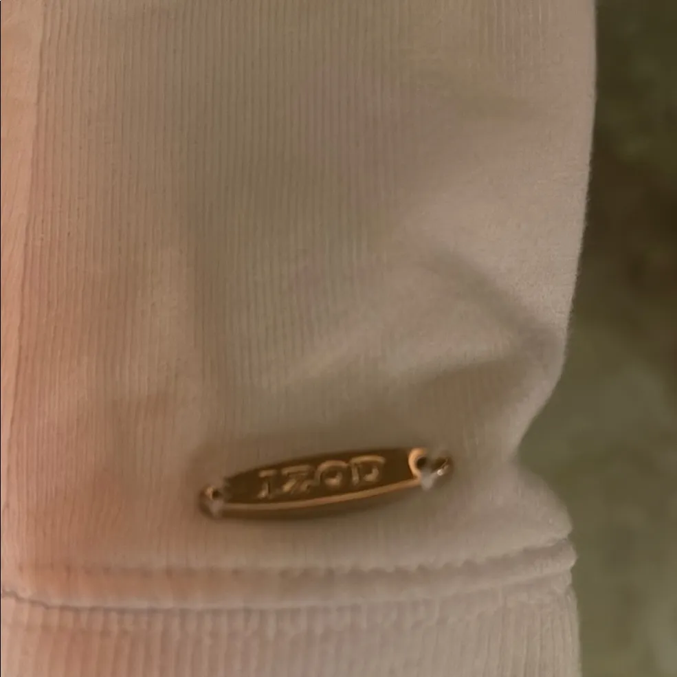 Izod White and Blue Half-Zip Sweatshirt - Image 3