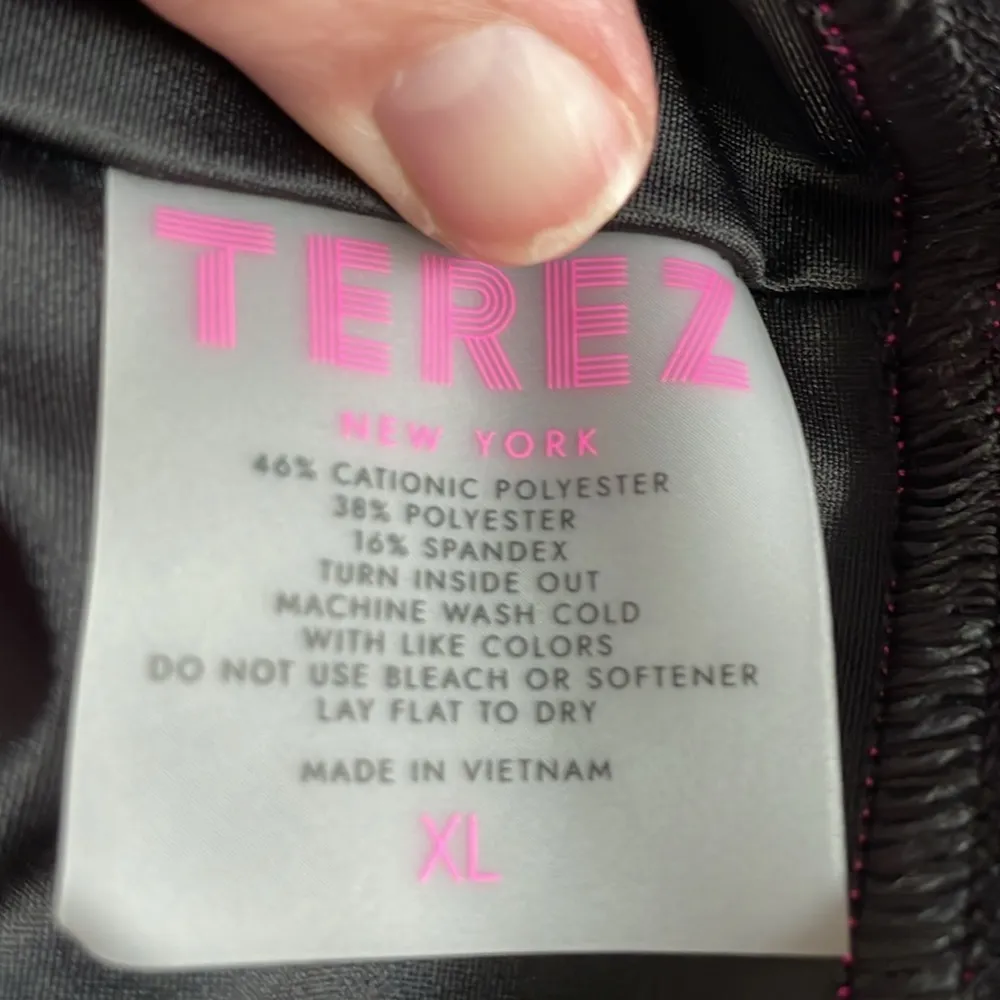 Terez Duo Knit Magenta Zig Zag sports  Bra NWT - Image 3