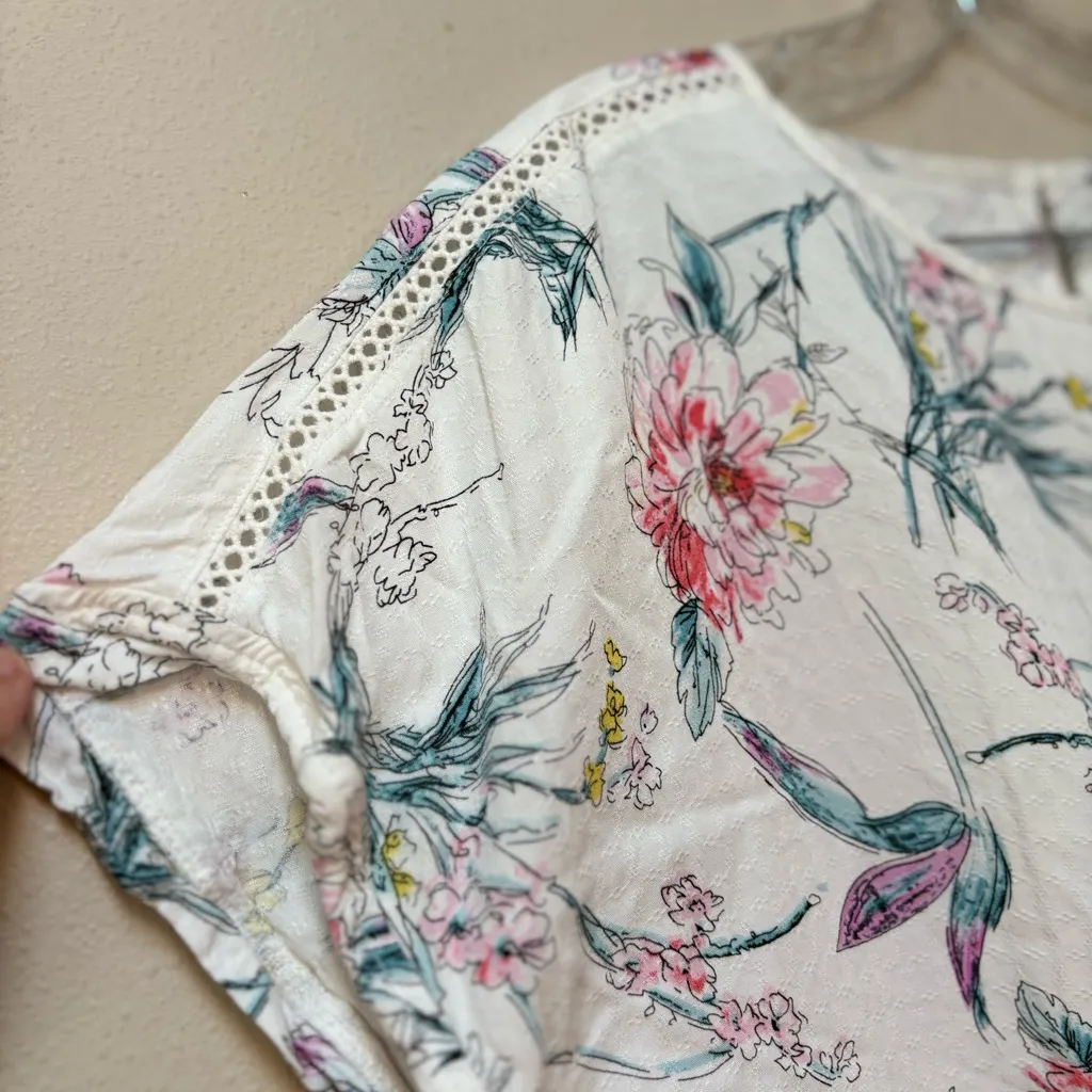 Buffalo David Bitton Floral Tie-Front Blouse - White and Pink - Image 4