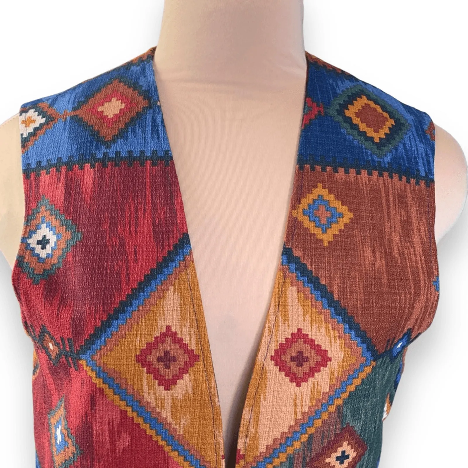 Vintage 90s Coldwater Creek Southwestern Tapestry Vest Concho Buttons Medium Red - Image 6