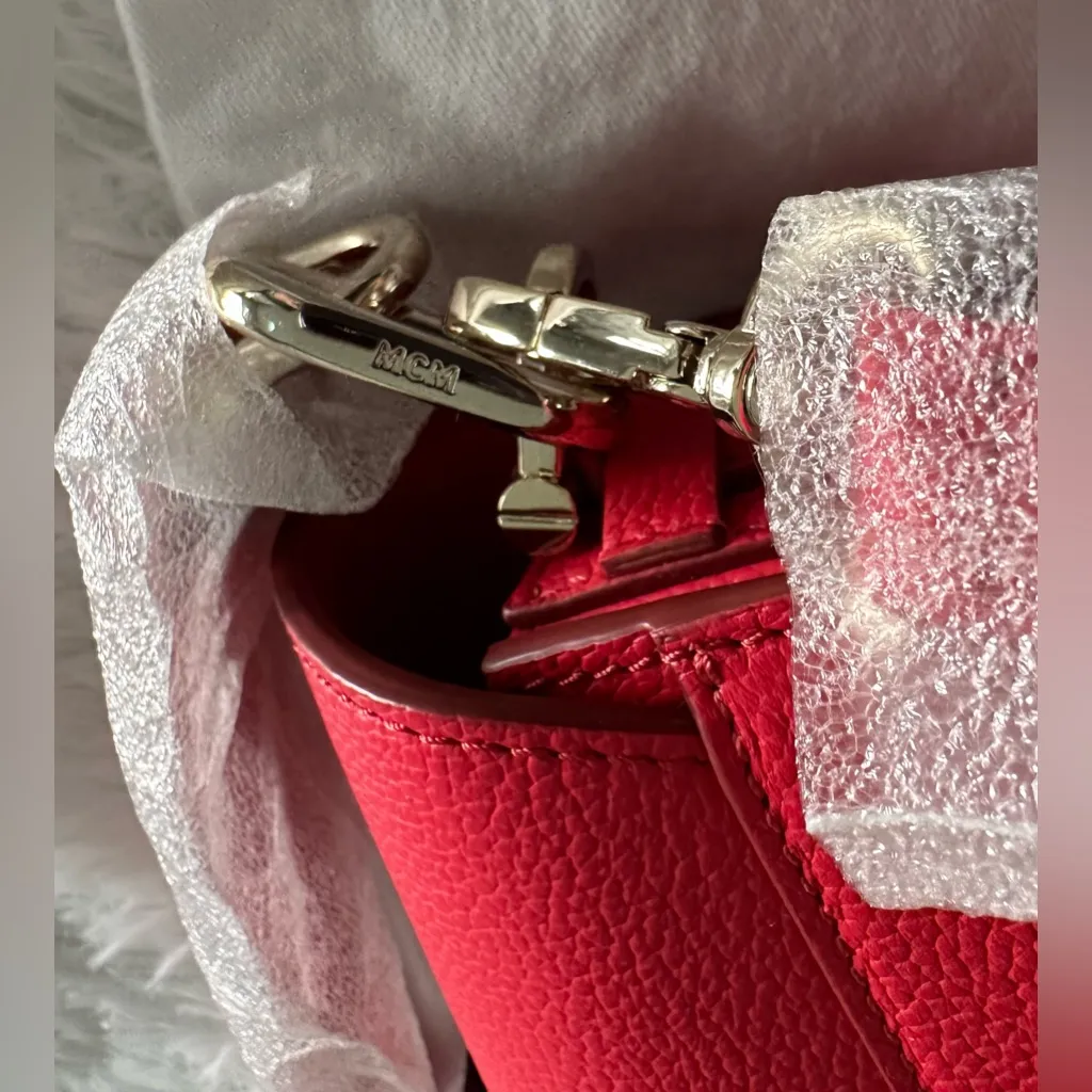 Authentic MCM‎ Leather Patricia Colorblock Small Crossbody Bag Handbag NEW - Image 9