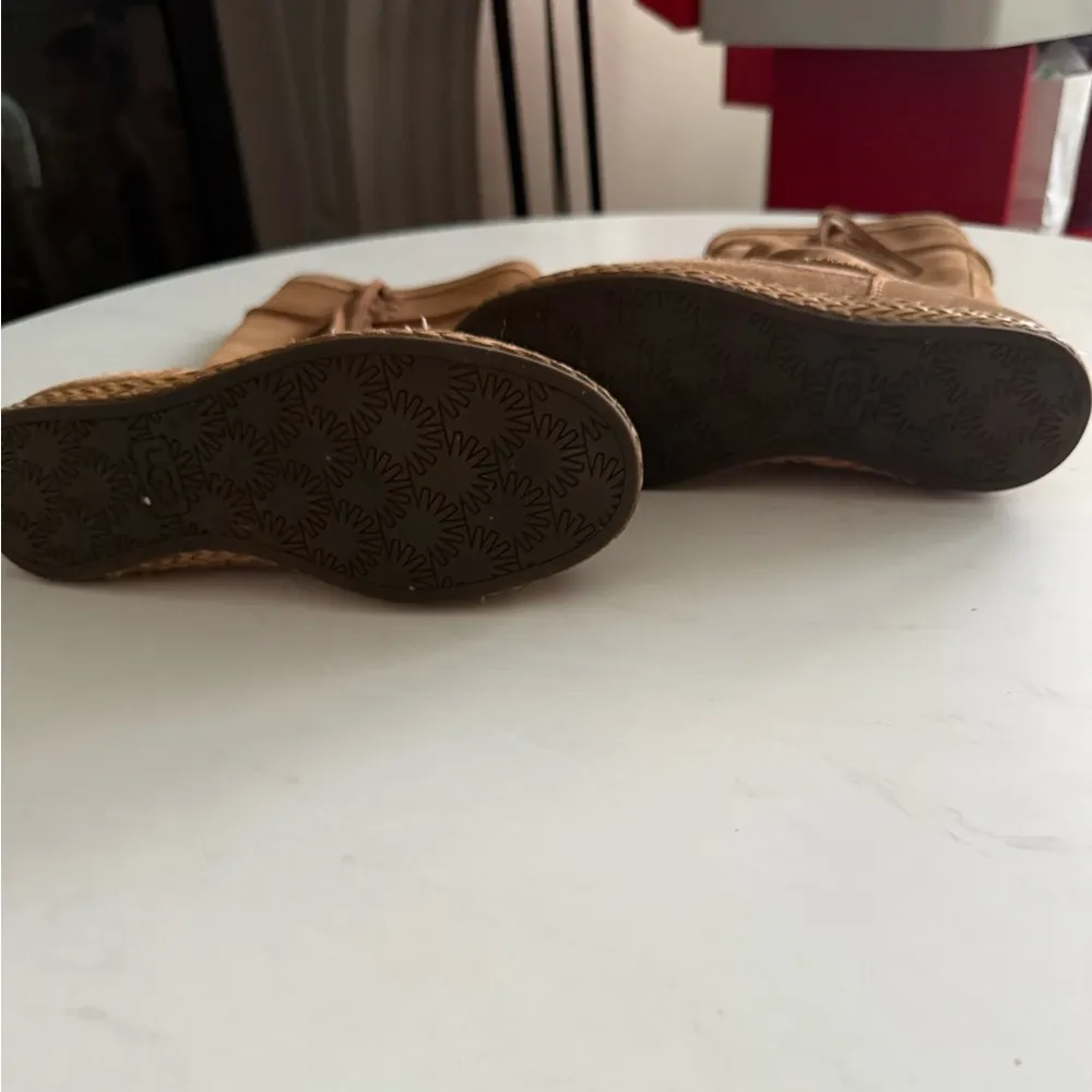 UGG  Moccasin Boots - Image 3