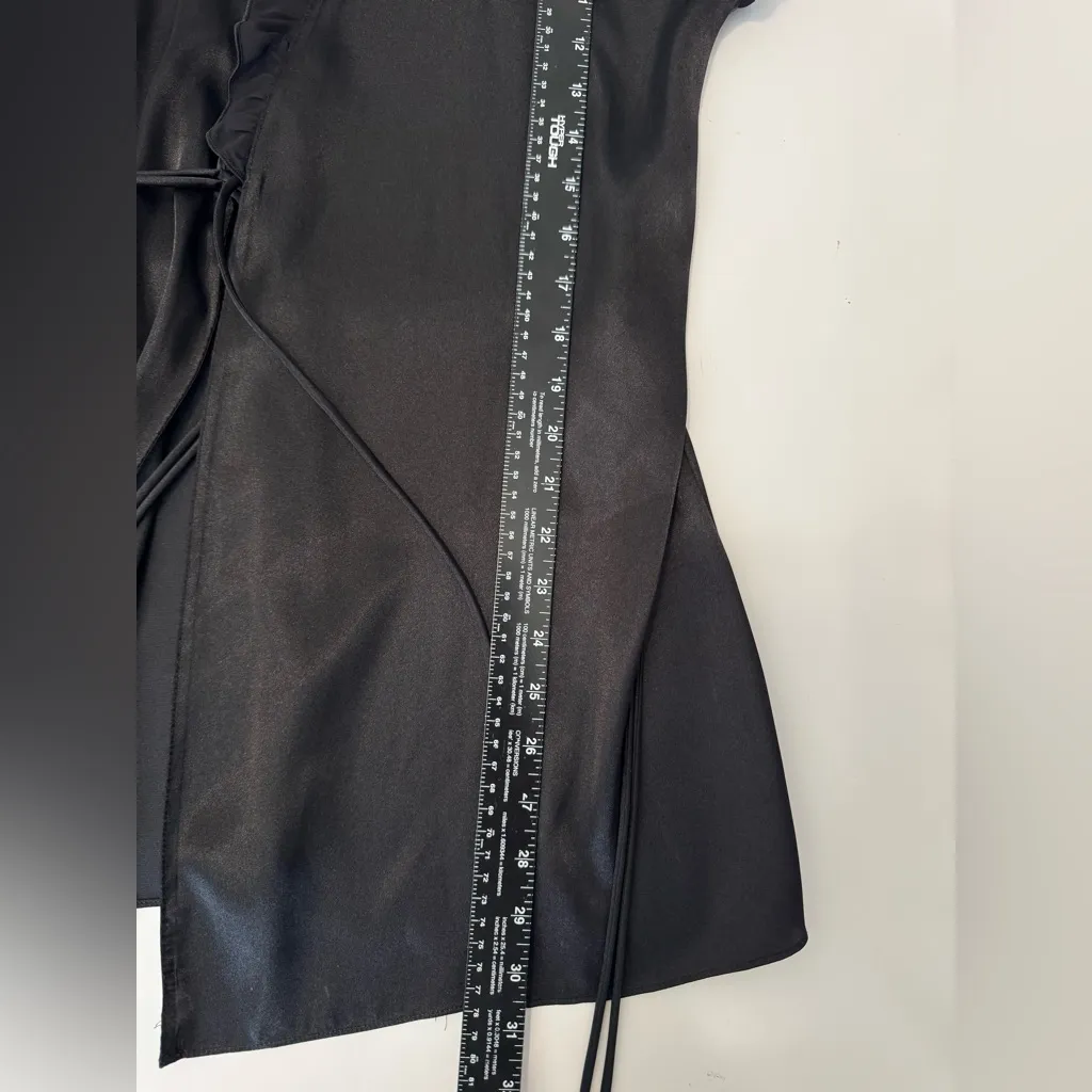 Intimo Donatella Robe Black Floral Ruffle‎ Trim Short Sleeve Lingerie Medium - Image 5