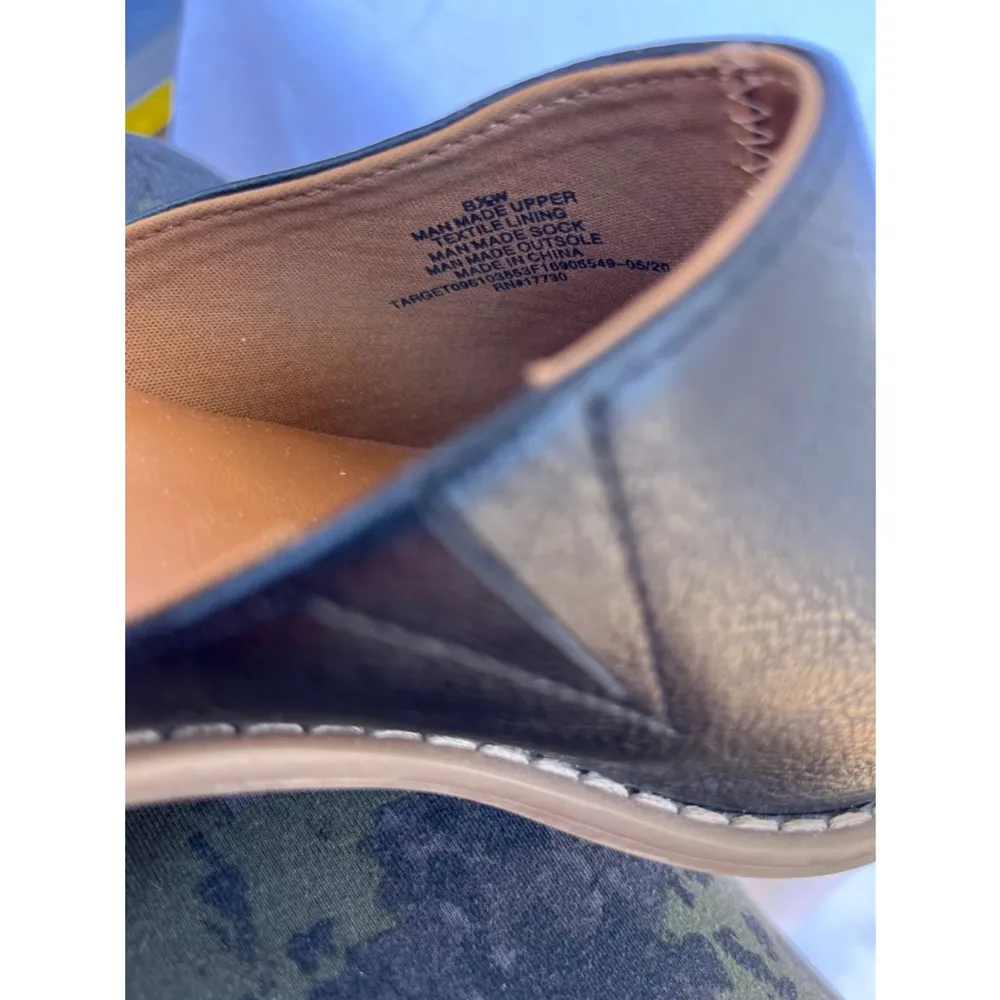 Universal Threads Women's Universal Thread Black Cutout Loafers Size 8.5 - Image 3