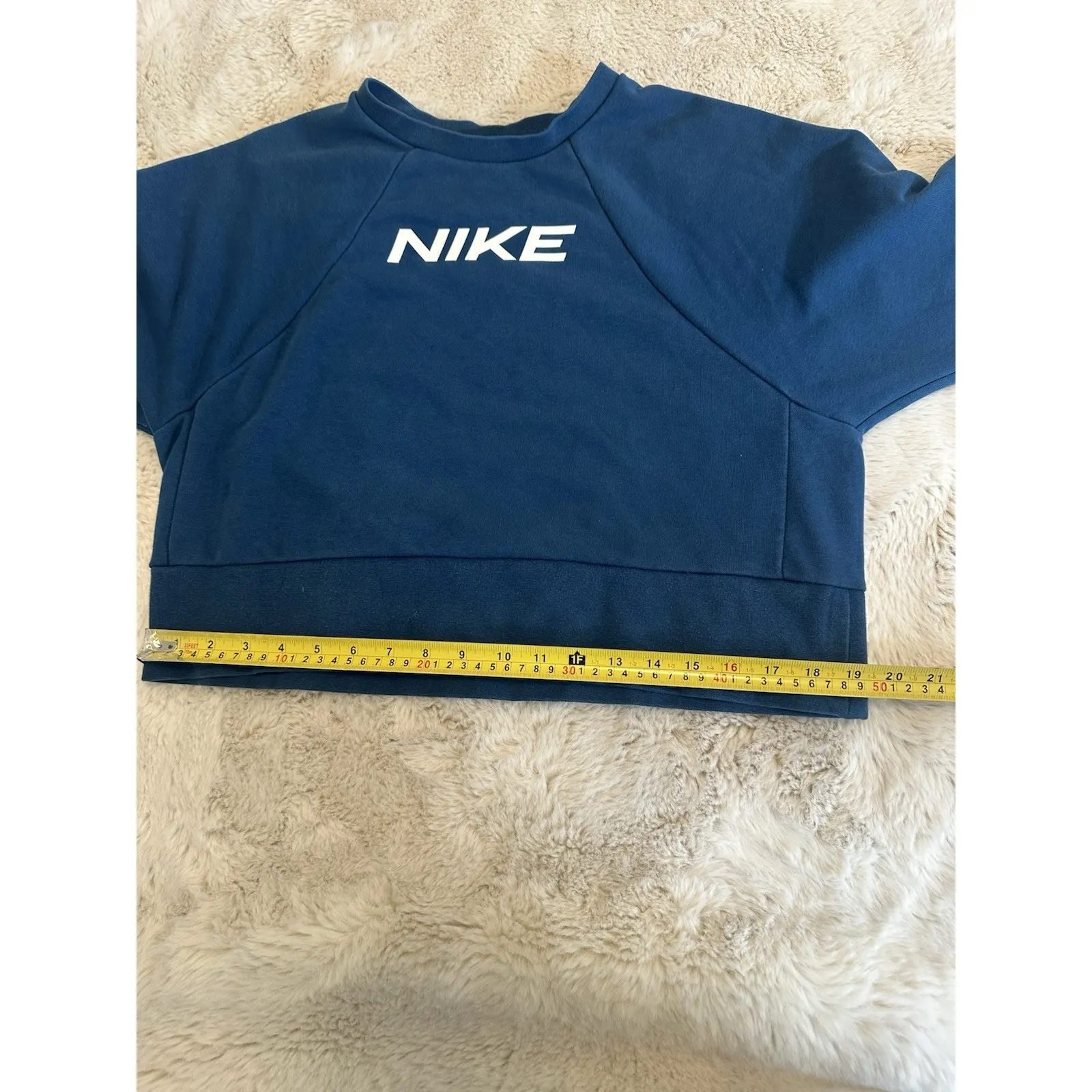Nike‎ navy blue cropped crewneck sweatshirt  Size S - Image 10
