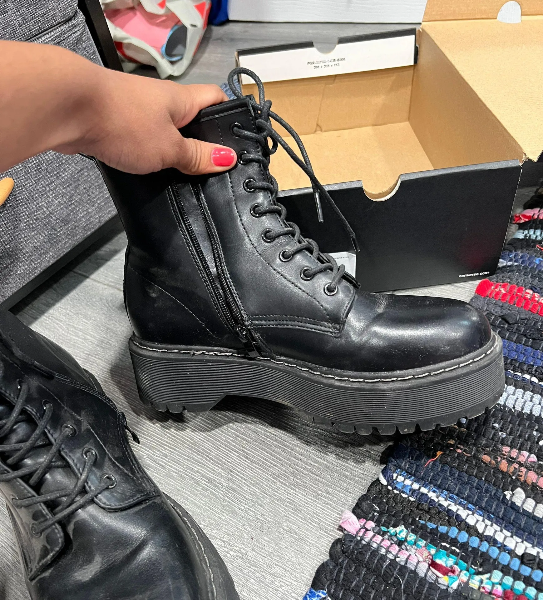 Steve Madden Doc Marten Dupes - Image 4