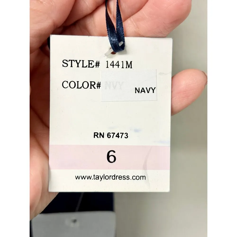 NWT Taylor V - Image 5