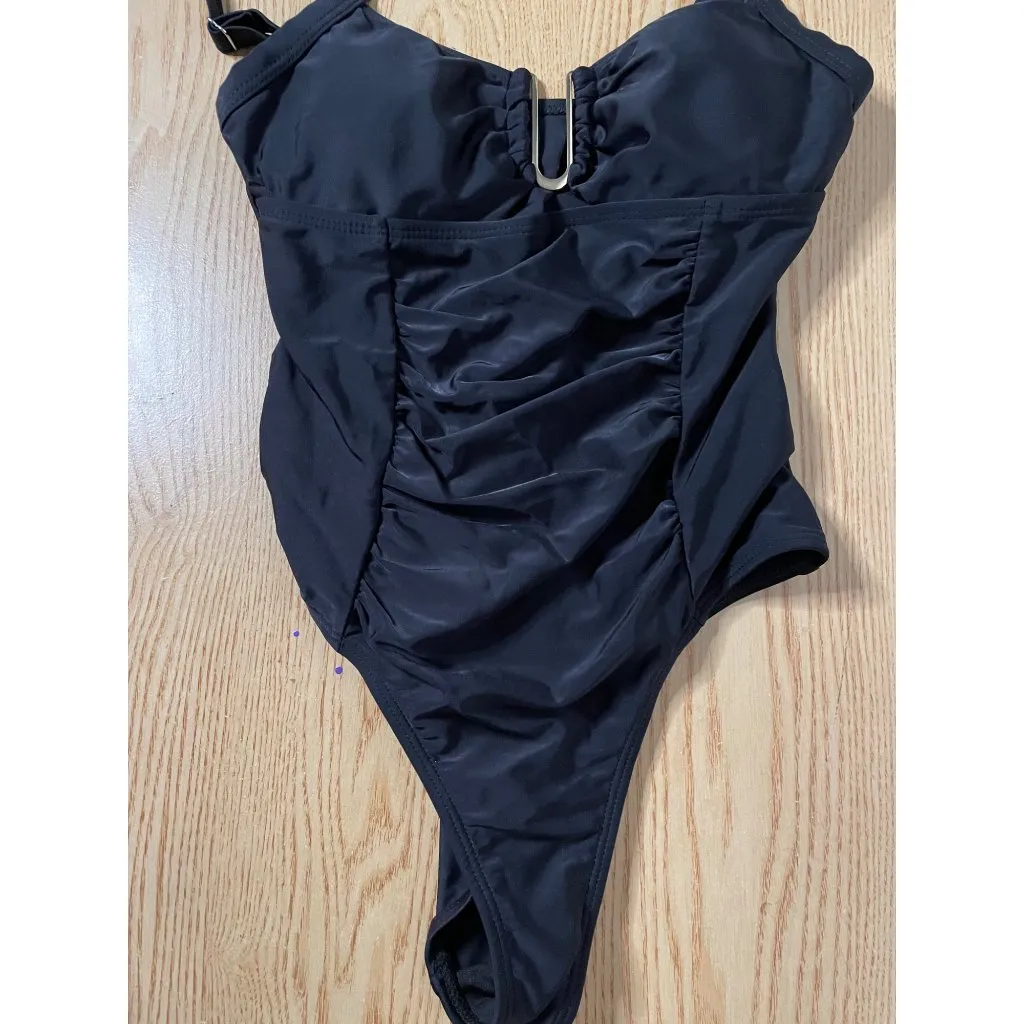 B6 New Women’s 1pc Swimsuit Ruched Tummy area Gold Detail Black size Small - Image 2