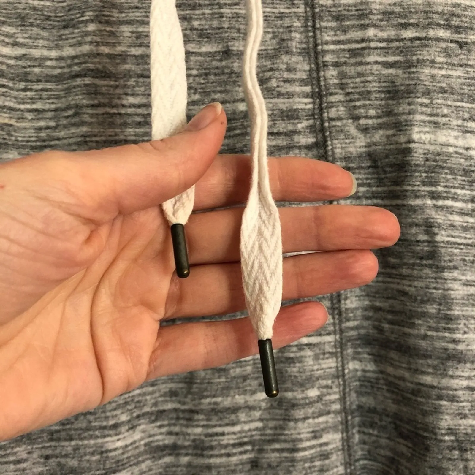 Lou & Grey Heathered Grey Funnel Neck Sweater Womens XS Casual Athletic Cozy - Image 3