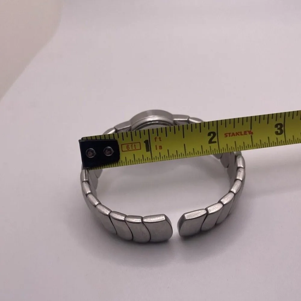 Working Women’s Kenneth Cole - Wrist Watch Silver Tone Bangle - Image 10