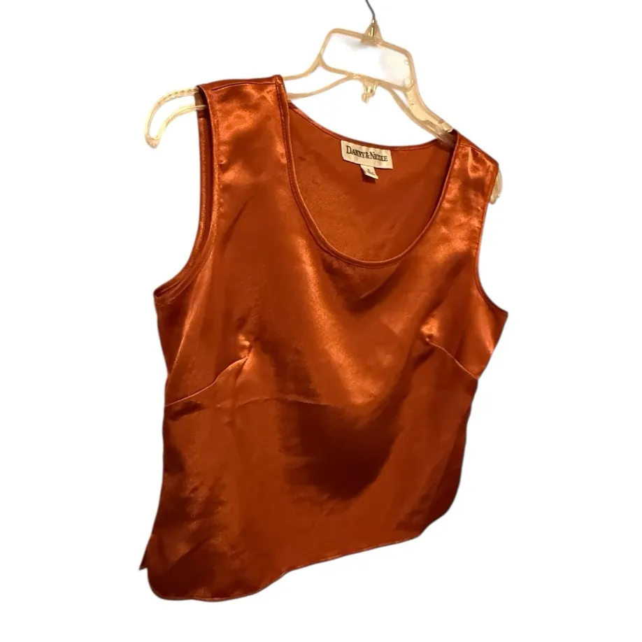 Danny & Nicole Rust Top - Image 2