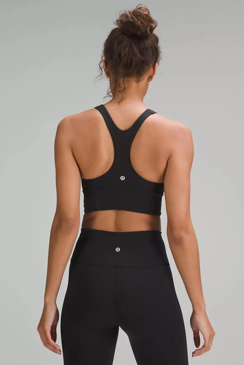 black sports bra - Image 2