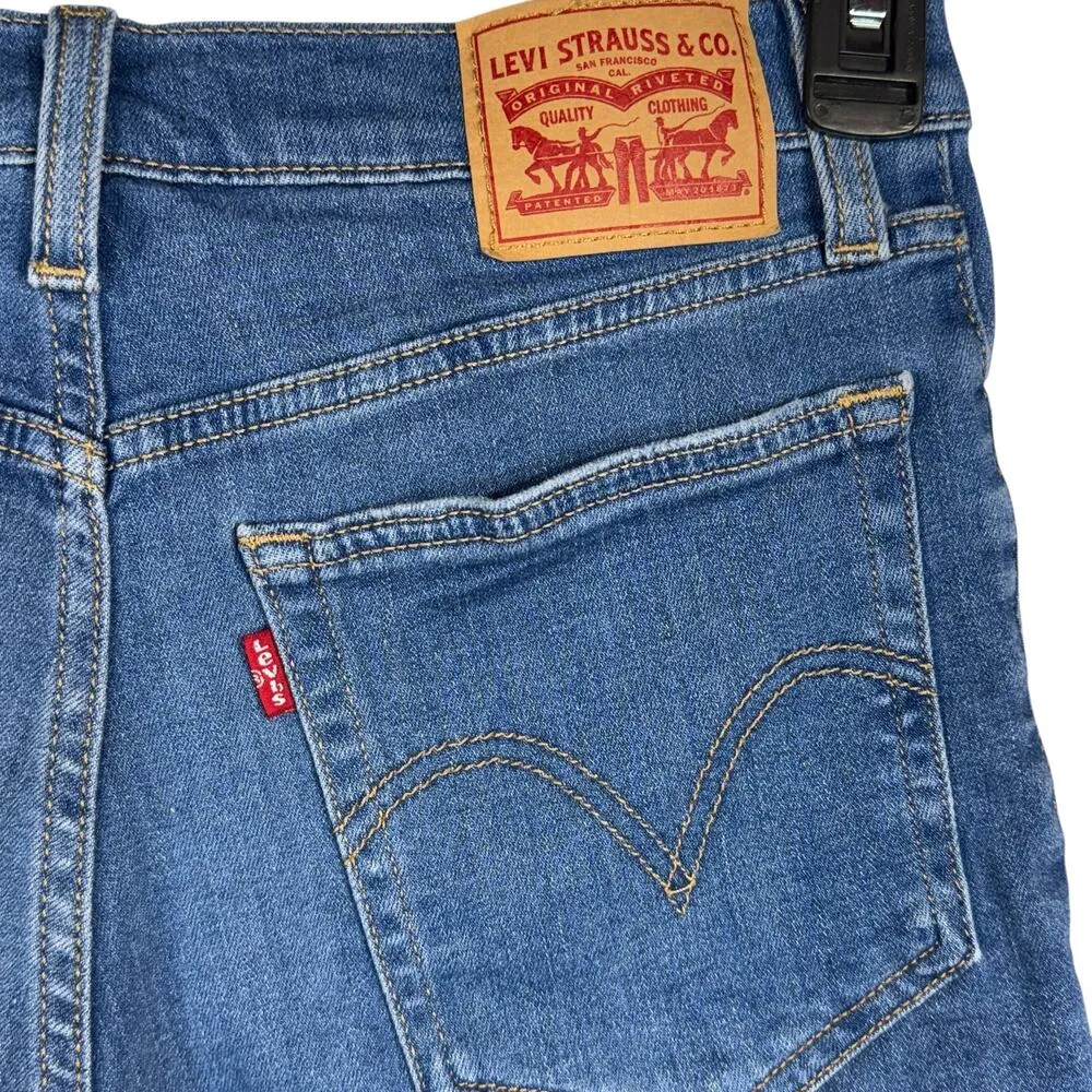 Levi’s SZ 30 High-Rise Jean Shorts Distressed Stretch Zip-Fly Frayed Hem Pockets - Image 5