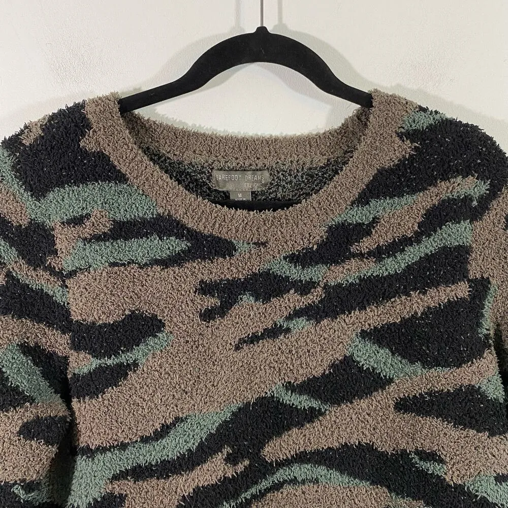 Barefoot Dreams Cozy Chic Women's Green Camo Fuzzy Pullover Sweater Size M - Image 2