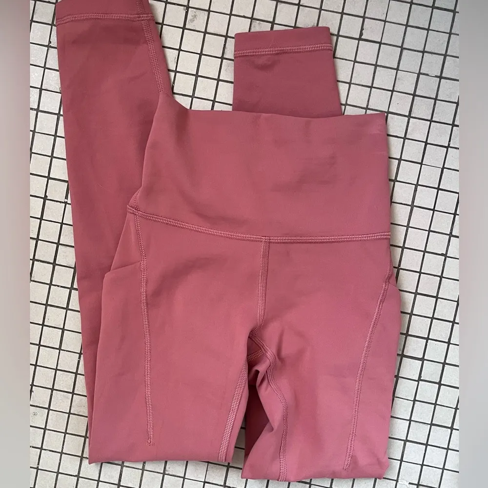 Lululemon Wunder Train High-Rise Tight with Pockets 25" - Image 11