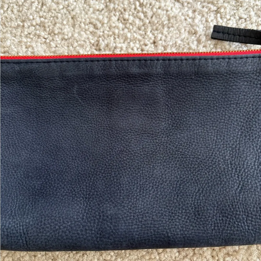 CLARE V. Los Angeles Anthropologie casual Navy blue suede clutch handheld purse - Image 16