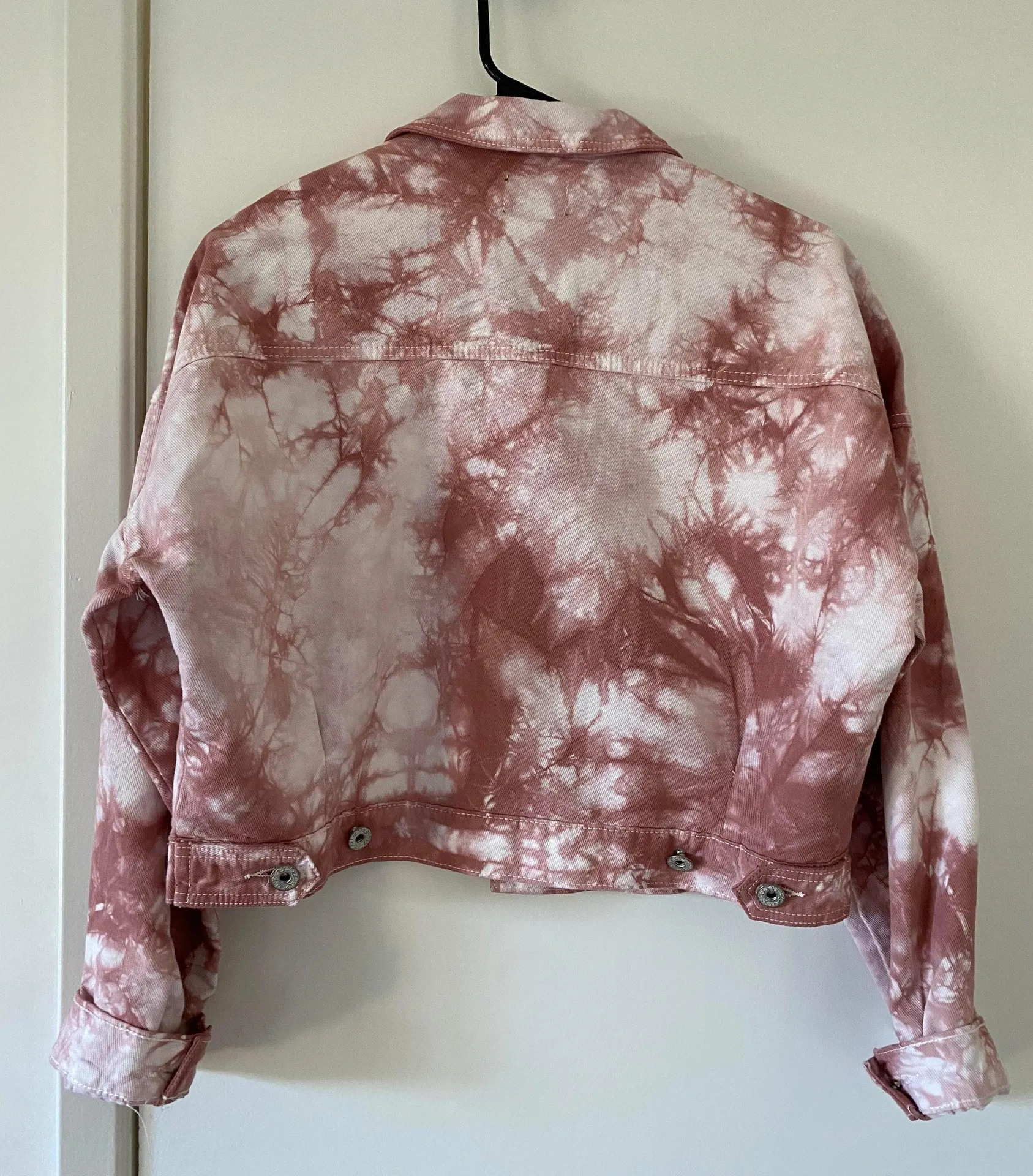 Rosewater Tie Dye Cropped Denim Jacket Pink - Image 3