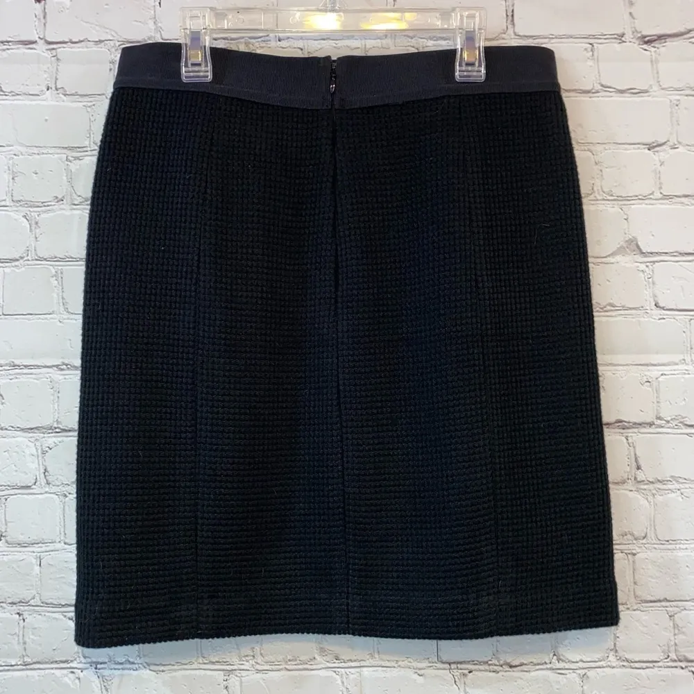 NWT Ann Taylor Black Waffle Knit Lined Straight Skirt - Image 3