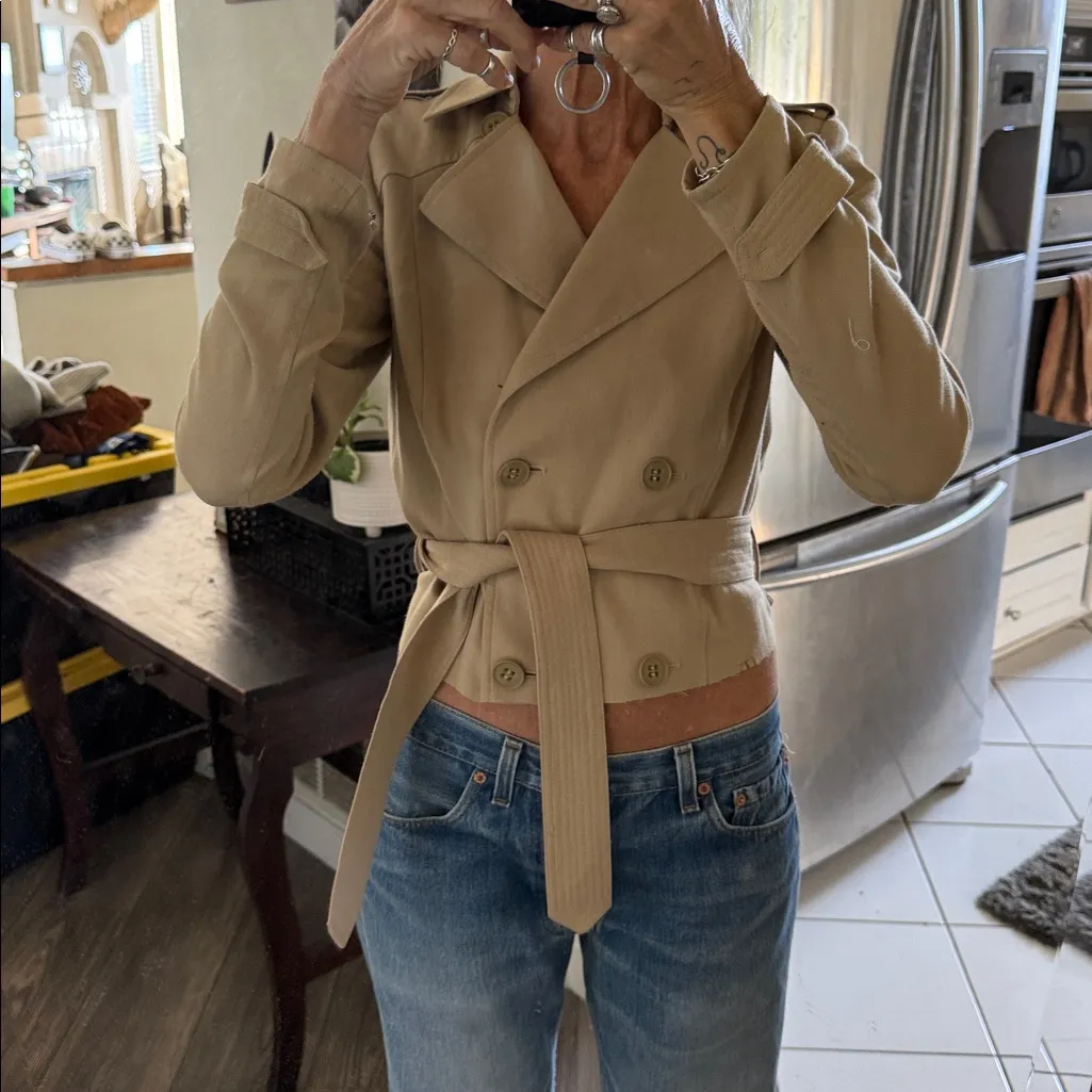 Super cute cropped trench coat rustic raw edge Tan Size undefined - Image 5