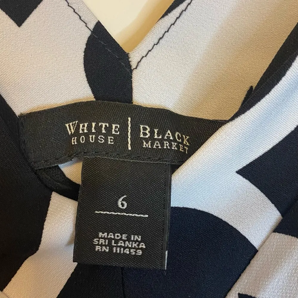 White House, black market woman sleeveless dress size 6 - Image 4