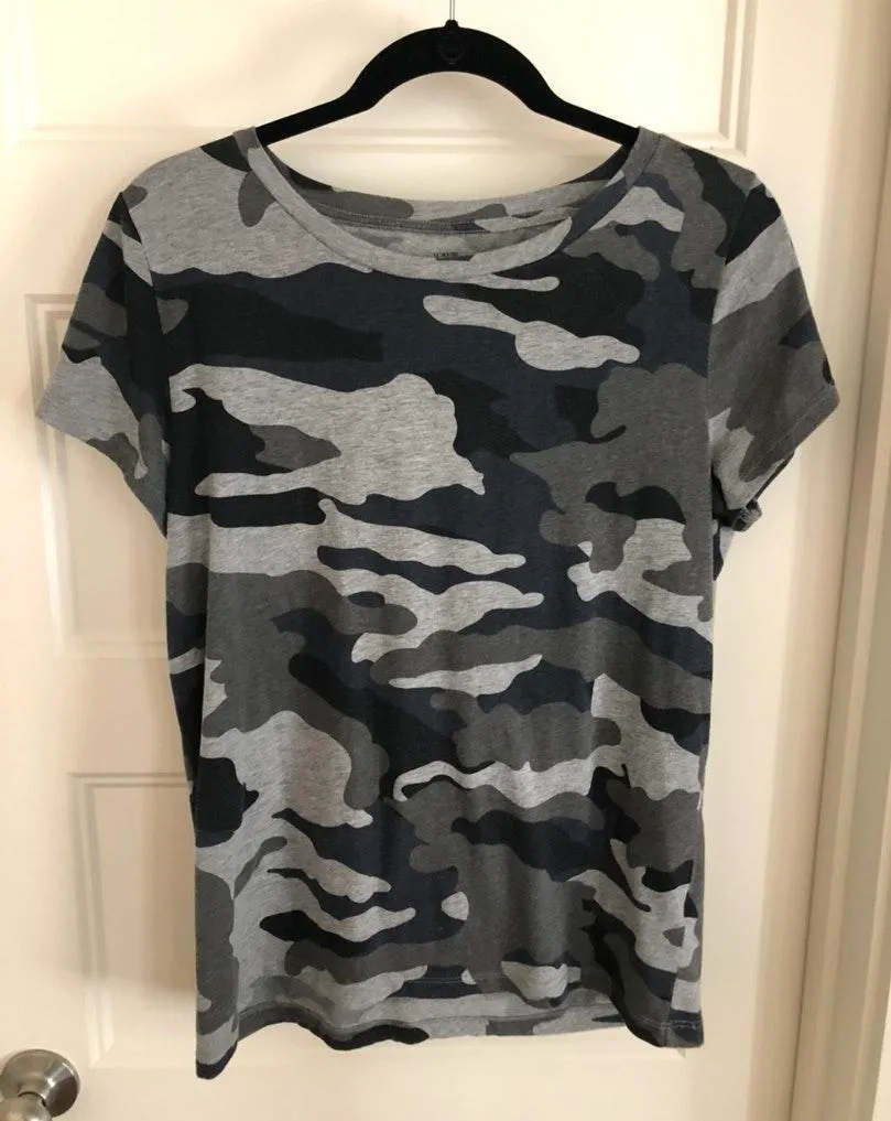 J.Crew T-shirt - Image 2
