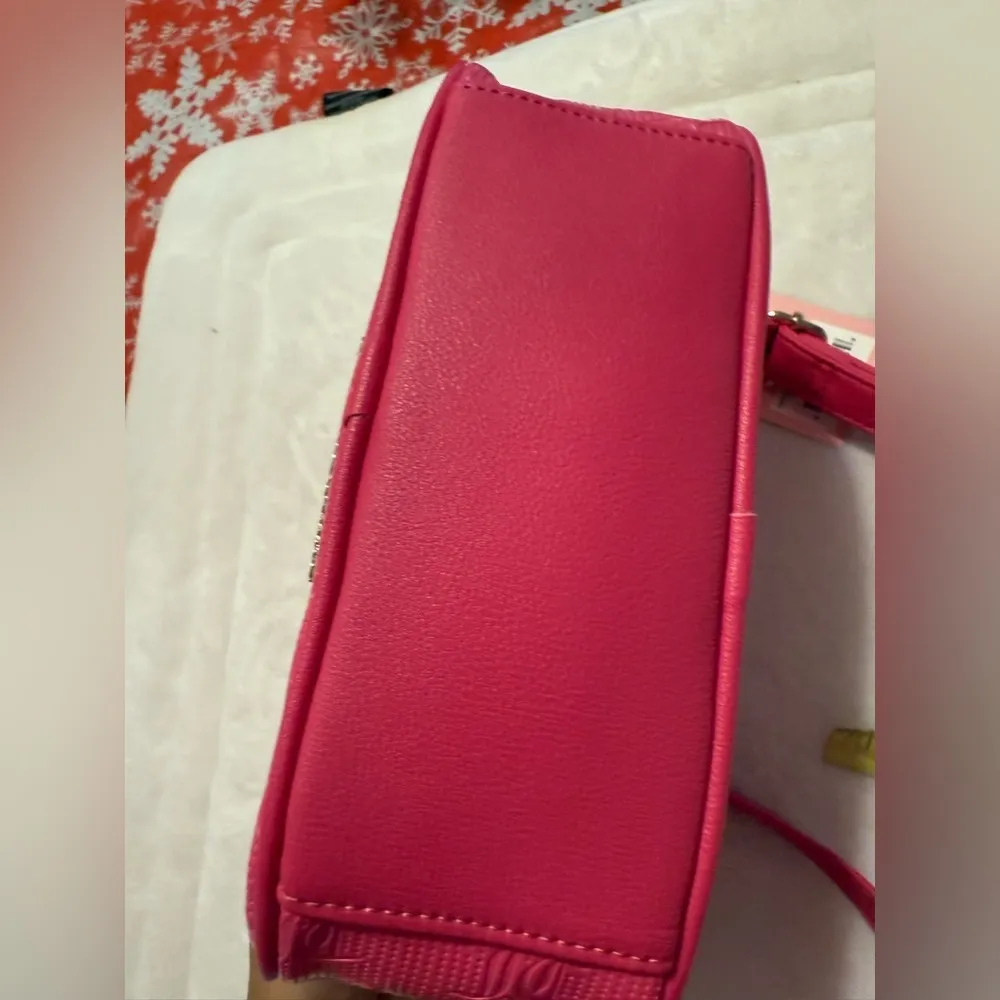 Juicy Couture Juicy Pink Emboss Bestsellers Chain Up Camera Crossbody Bag$79 - Image 14