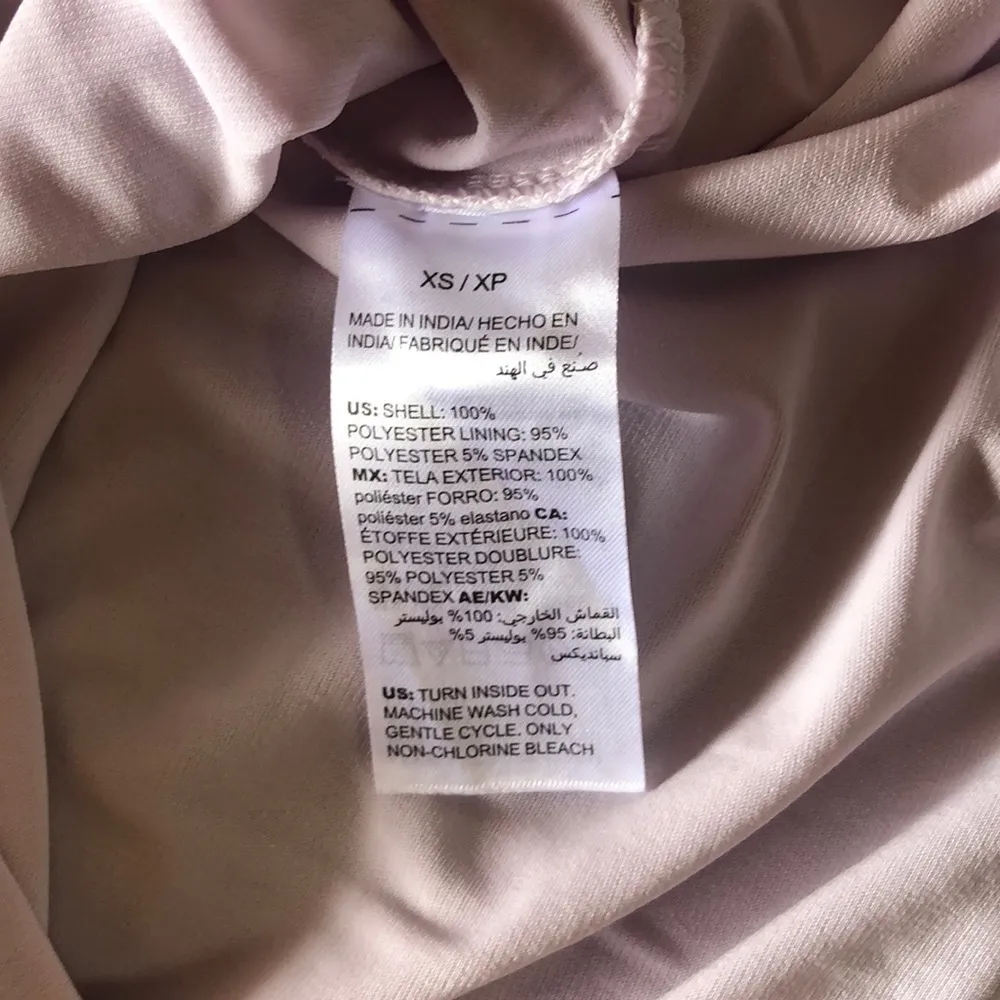 WHITE HOUSE BLACK MARKET Orchid Hush &Sequin Tank - Image 11