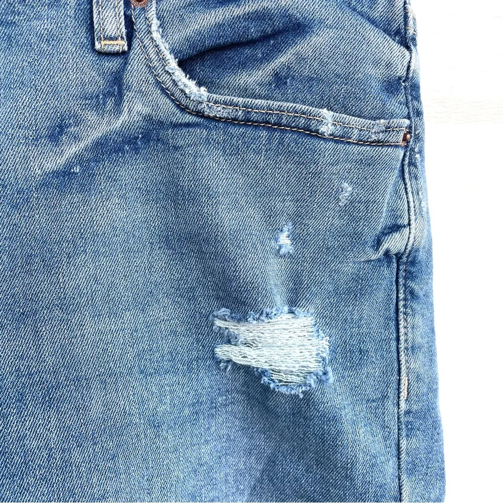 Old Navy Womens Shorts Denim OG Straight High Rise Button Fly Distressed Size 20 - Image 10